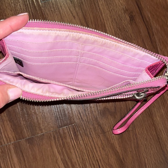 Coach Poppy Wristlet - Picture 2 of 4